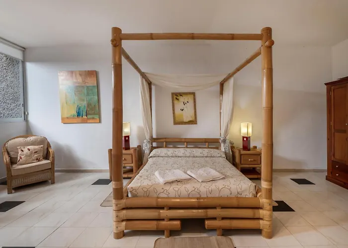 Playa Del Duque אדחה